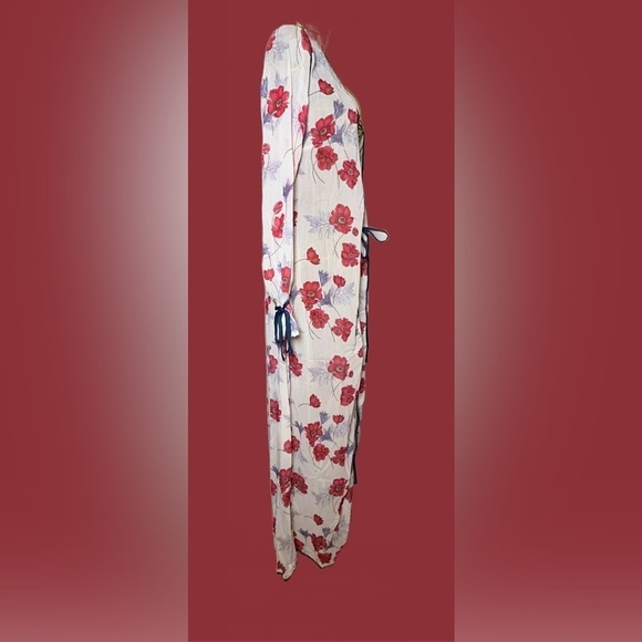 NWT Endless Rose Revolve Poppy Duster/Swim Coverup with Front Tie, Size XS - Picture 9 of 16